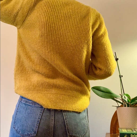 Topshop Sweater - Picture 2 of 7